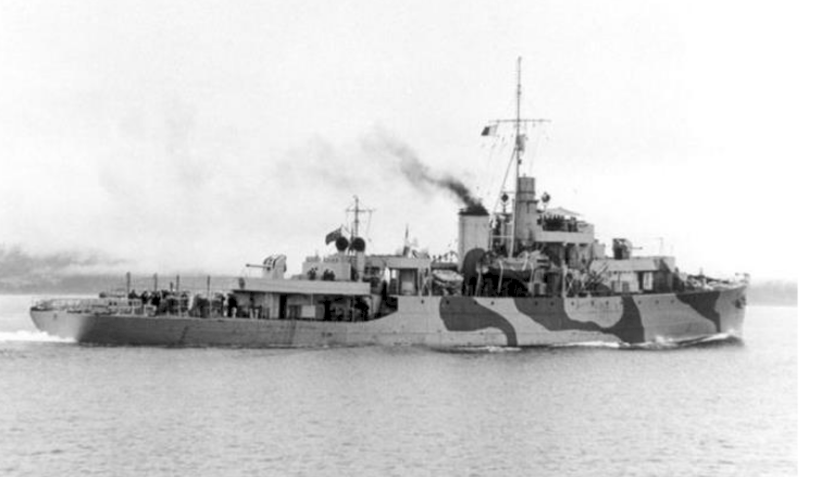HMCS Wetaskiwin changes to mast and forcastle and new camouglage look after a refit (1944)  